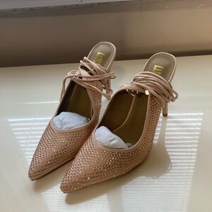 EGO diamanté pointed Heels, 6- NEW